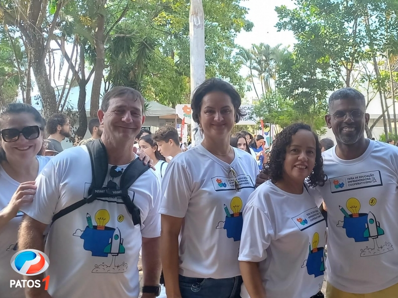Aproximadamente 1500 alunos participam da Feira de Empreendedorismo & Cooperativismo em Patos de Minas 