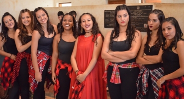 Escola Estadual Nossa Senhora da Piedade realiza 1º Festival de Dança