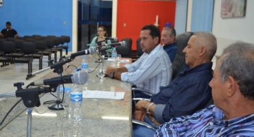Vereadores de Lagoa Formosa realizam 19ª reunião ordinária e votam projetos