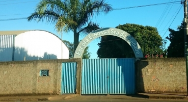 Alunos do 9º do ensino fundamental e do 3º ano do ensino médio da rede estadual retornarão às aulas presenciais nesta segunda (12)