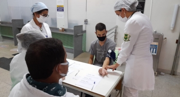 Curso Técnico em Enfermagem do UNIPAM realiza ação voltada para a saúde do trabalhador