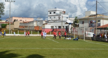 Copa AMAPAR: Santa Cruz joga com estádio lotado em Lagoa Formosa, mas leva empate no fim 