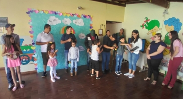 Centro Educacional Infantil Estrelinha do Saber de Lagoa Formosa comemora o mês dos pais 