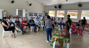 Secretaria de Desenvolvimento Social de Lagoa Formosa realiza reunião com diretores dos Conselhos Comunitários do município
