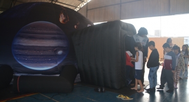 Alunos da rede municipal de ensino de Lagoa Formosa participam de Planetário