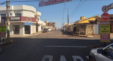 Após estudos; prefeitura de Lagoa Formosa realiza algumas mudanças no sentido de circulação de veículos 