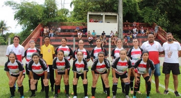 Futebol feminino de Lagoa Formosa faz jogo festivo na abertura da Copa Amapar Oficial 