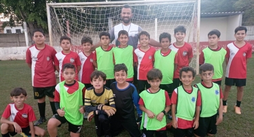 Times da Escolinha de Futebol da Prefeitura de Lagoa Formosa jogam finais da Copa Petiz da Liga Patense 