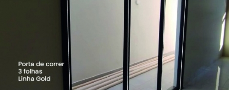 Alumibox - Porta de Correr 3 Folhas Linha Gold: Integração e Praticidade