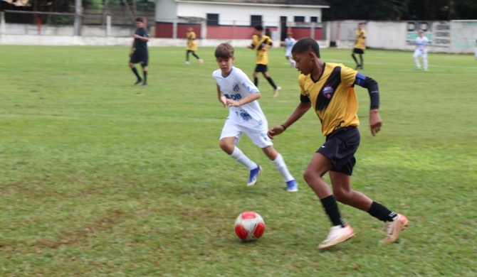 Todos os times da Escolinha de Futebol de Lagoa Formosa já estão classificados para a segunda fase da Copa Regional Mirim 