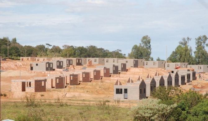  Prefeitura de Lagoa Formosa avança na construção de 180 casas populares pelo Minha Casa, Minha Vida