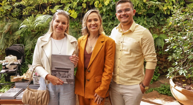 Arquiteta Gabriela Alves lança novo livro em parceria com a Revista InterArq — com apoio da Alumibox 