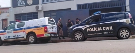 Professor suspeito de abusos em escola municipal de Patos de Minas é liberado após prisão temporária