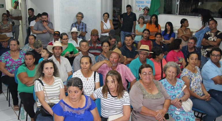 Secretaria de Desenvolvimento Social de Lagoa Formosa realiza assembleia com pré-inscritos no Programa Minha Casa, Minha Vida Rural 
