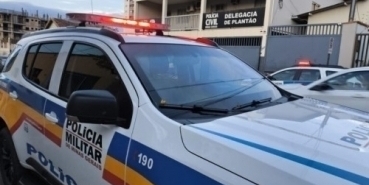 Patos de Minas - Sogro invade quarto de nora só de cuecas e tenta manter relação sexual com a jovem; suspeito é preso 