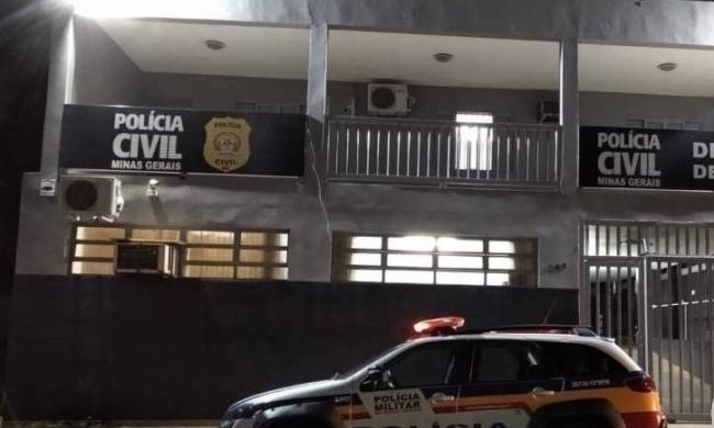 Homem de 25 anos é preso após agredir e atropelar companheira depois de participar de cavalgada em São Gonçalo do Abaeté 