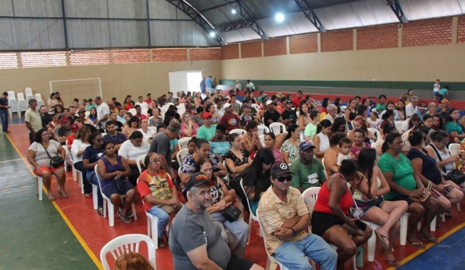 Prefeitura de Lagoa Formosa realiza ato público do programa Minha Casa, Minha Vida 