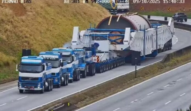 Carreta gigante vai percorrer a BR-354 sob escolta da Polícia Rodoviária nesta quarta (26)