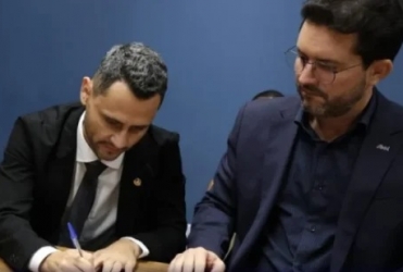 Cleitinho indica Falcão como nome para vice-governador; durante entrevista à Rádio Itatiaia 