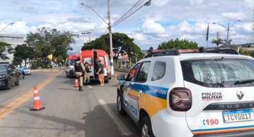 Motociclista de 21 anos morre após grave acidente na Rua Major Gote em Patos de Minas