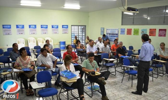 Vereadores visitam sistema de tratamento da Copasa no Rio das