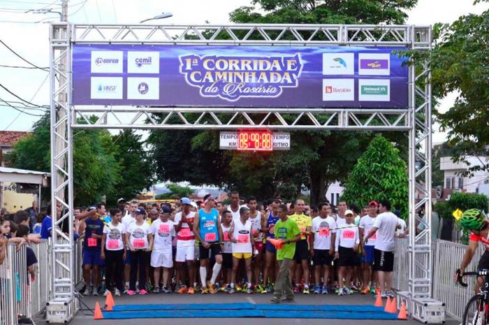 Patos de Minas sedia 1ª Corrida e Caminhada do Rosário com mais de 300 atletas e participantes