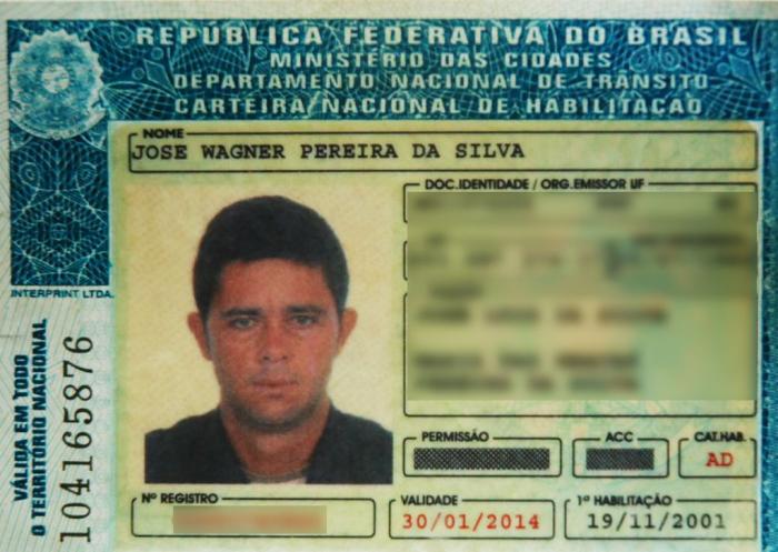 Três crianças saem ilesas de capotamento e motorista acaba falecendo no hospital