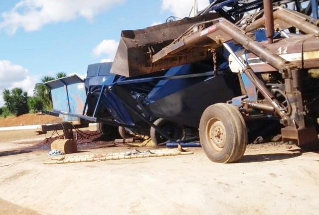 Trabalhador rural fica gravemente ferido após ser atingido por máquina agrícola em Carmo do Paranaíba