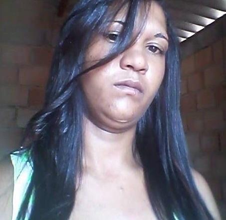 Mulher que matou marido com golpes de faca no município de São Gotardo é presa pela Polícia Militar