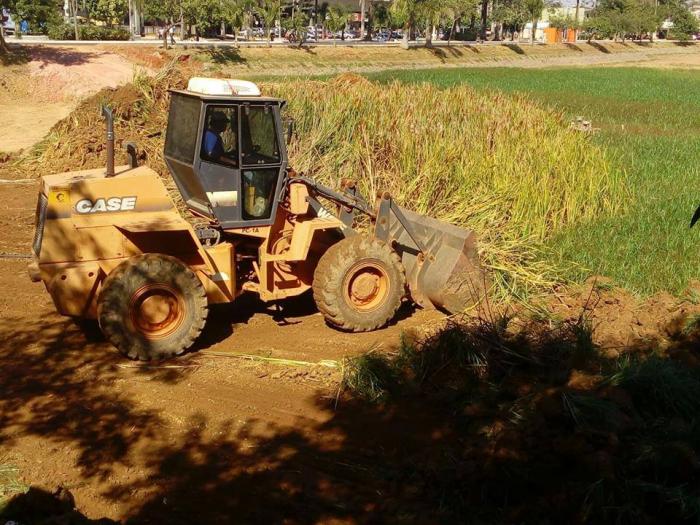 Trabalhadores reiniciam obra de revitalização da Lagoa Grande em Patos de Minas