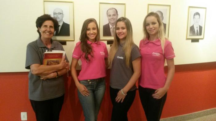 Candidatas a Rainha Nacional do Milho 2016 assistem aula sobre a história da Fenamilho