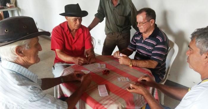 Secretaria de Desenvolvimento Social de Lagoa Formosa realiza torneio de truco no Centro de Convivência do Idoso