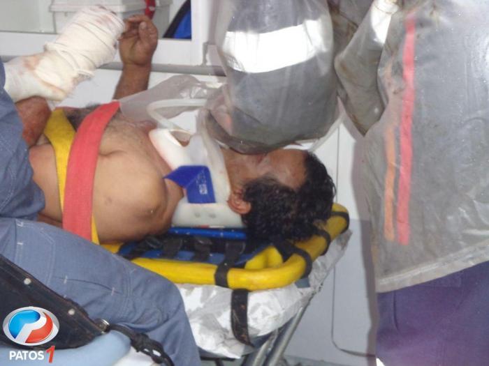 Motorista e passageiro morrem em acidente na BR 365 próximo ao posto patão na cidade de Patos de Minas
