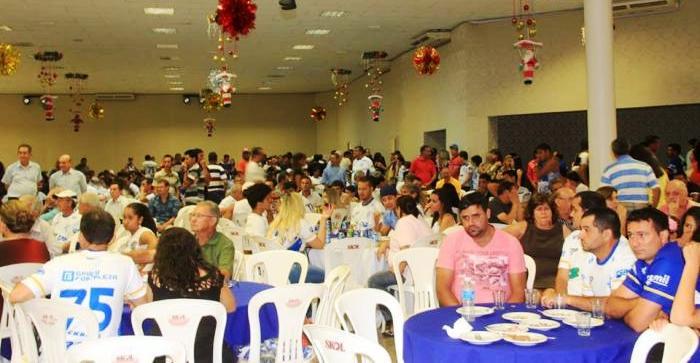 URT realiza festa para apresentação de jogadores e lançamento da Temporada 2015