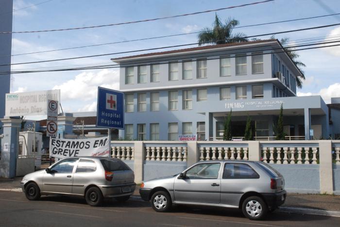 Grevistas fazem manifestação e HRAD continua em greve