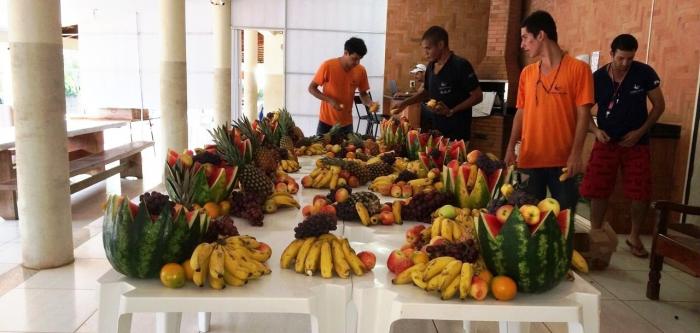 Clínica Reviver realiza confraternização de Natal e Ano Novo e pacientes interagem com muita alegria no local