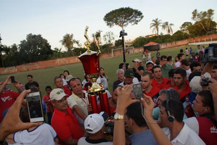 Santa Cruz de Lagoa Formosa vence Paranaíba e conquista o segundo título consecutivo do Torneio Regional da Liga Patense