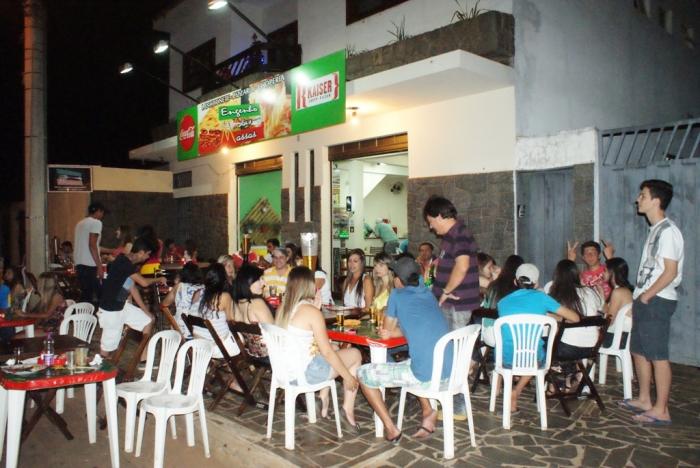 Pizzaria Engenho das Massas comemora mais um ano de sucesso e se torna ponto de encontro de Lagoenses