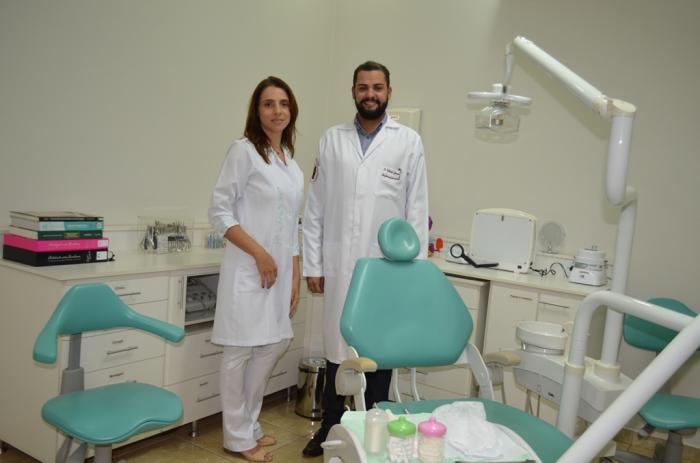 Consultório Elma Cristina em Lagoa Formosa passa a oferecer serviços de implantes dentários