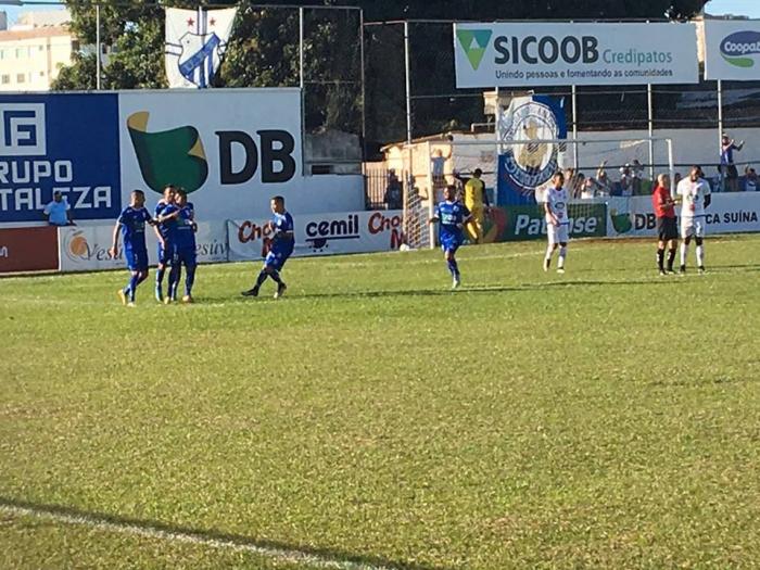 URT de Patos de Minas volta a vencer equipe do Goianésia e assume segundo lugar no grupo A12 do campeonato brasileiro da série D