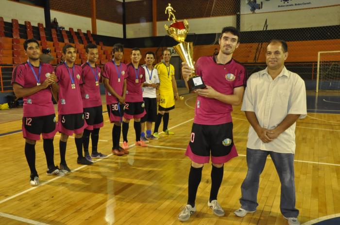 Canção Nova é campeã da Copa Municipal do Milho de futsal