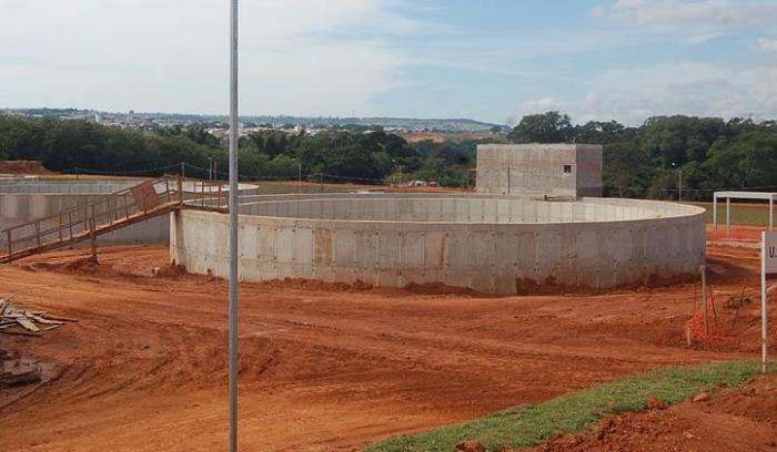 Justiça estipula prazo máximo para sistema de tratamento de esgoto de Carmo do Paranaíba entrar em funcionamento