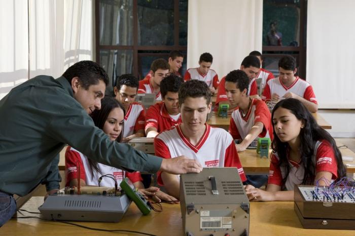 Estão abertas as inscrições para 50 mil vagas no ensino técnico em Minas