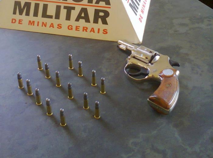 Homem sequestra ex-esposa em Carmo do Paranaíba