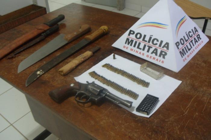 Polícia Militar de Carmo do Paranaíba apreende arma de fogo e dezenas de munições