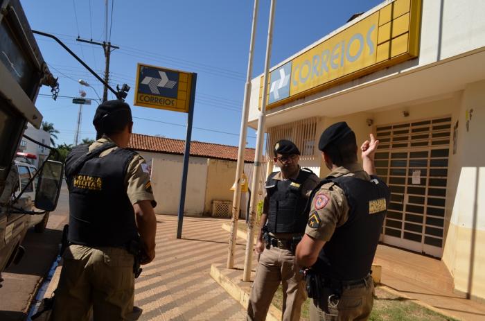 Bandidos armados invadem agência dos correios em Lagoa Formosa rendem funcionários e fogem levando dinheiro