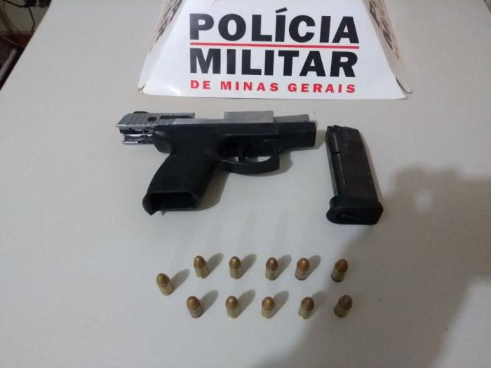 PM apreende pistola após menor infrator atirar contra policial em Carmo do Paranaíba