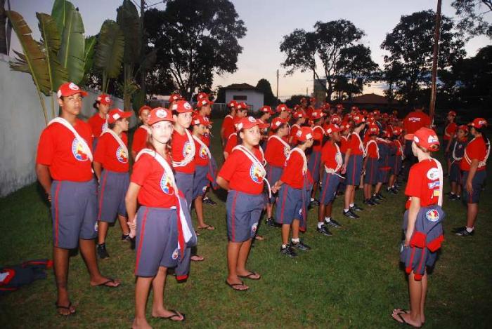 Projeto Bombeiro Mirim com alunos de escolas municipais tem atividades neste fim de semana  