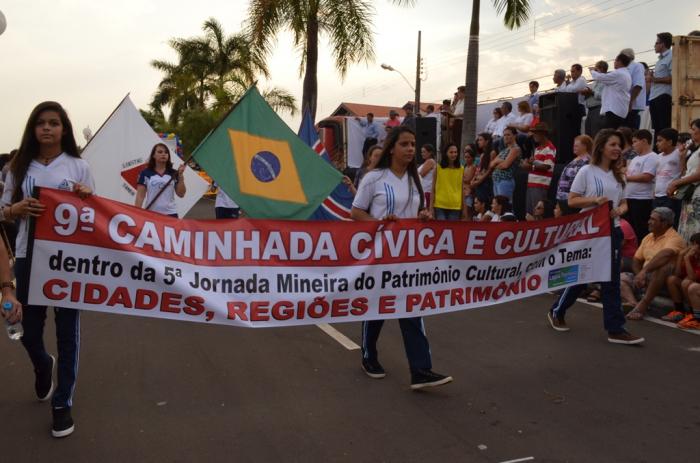 Lagoa Formosa realiza a 9ª Caminhada Cívica, Militar e Cultural para comemorar a Independência do Brasil