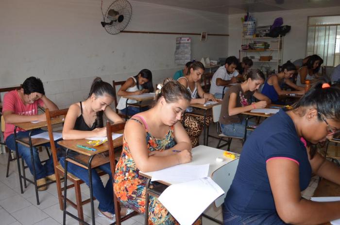 Instituto Alto Paranaíba realiza em Lagoa Formosa processo seletivo para os cursos de Agronegócio e Administração